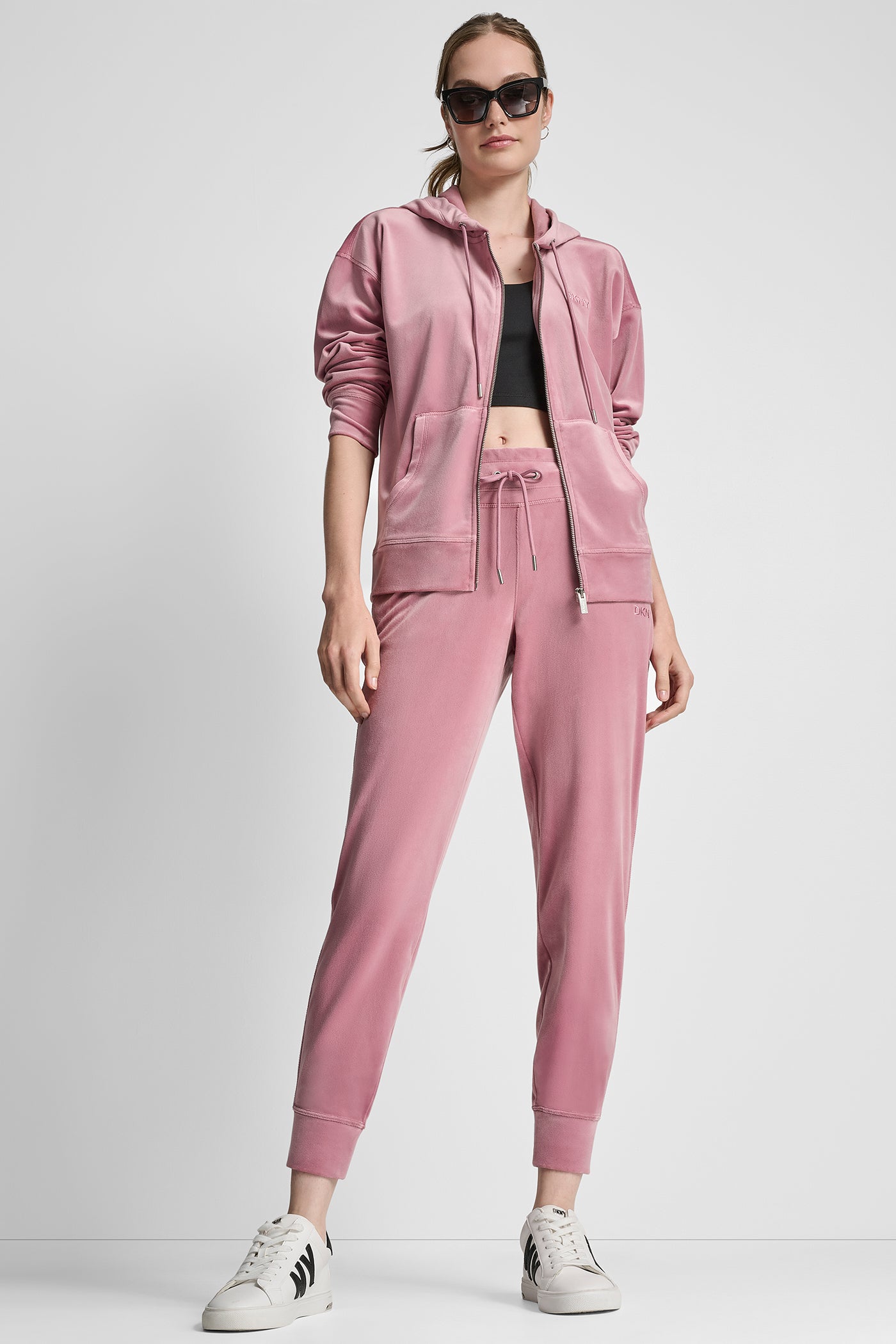 VELOUR HD EMBROIDERY LOGO SLIM FIT JOGGER