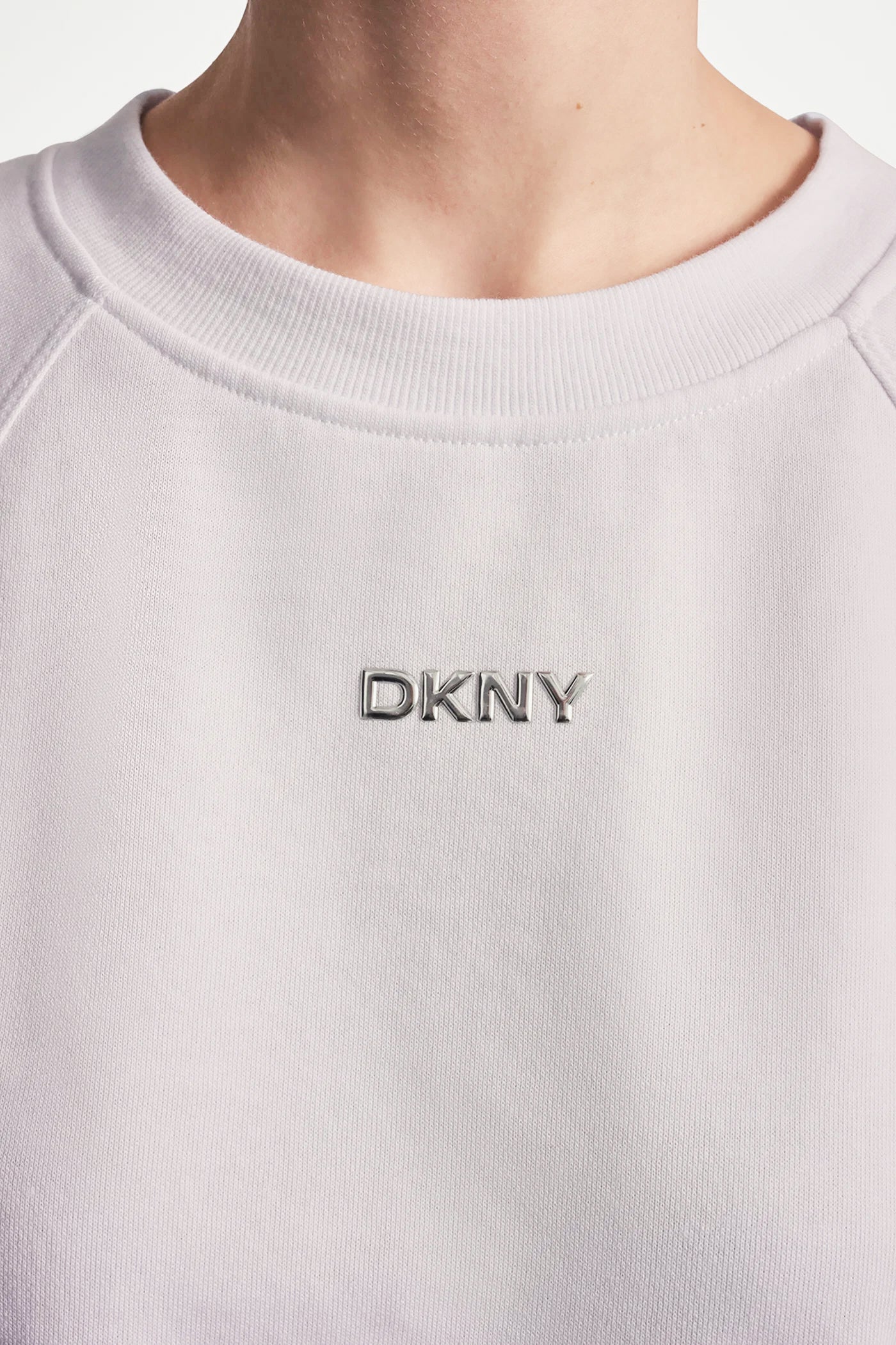 METALLIC BUBBLE LOGO SHORT SLEEVE PULLOVER