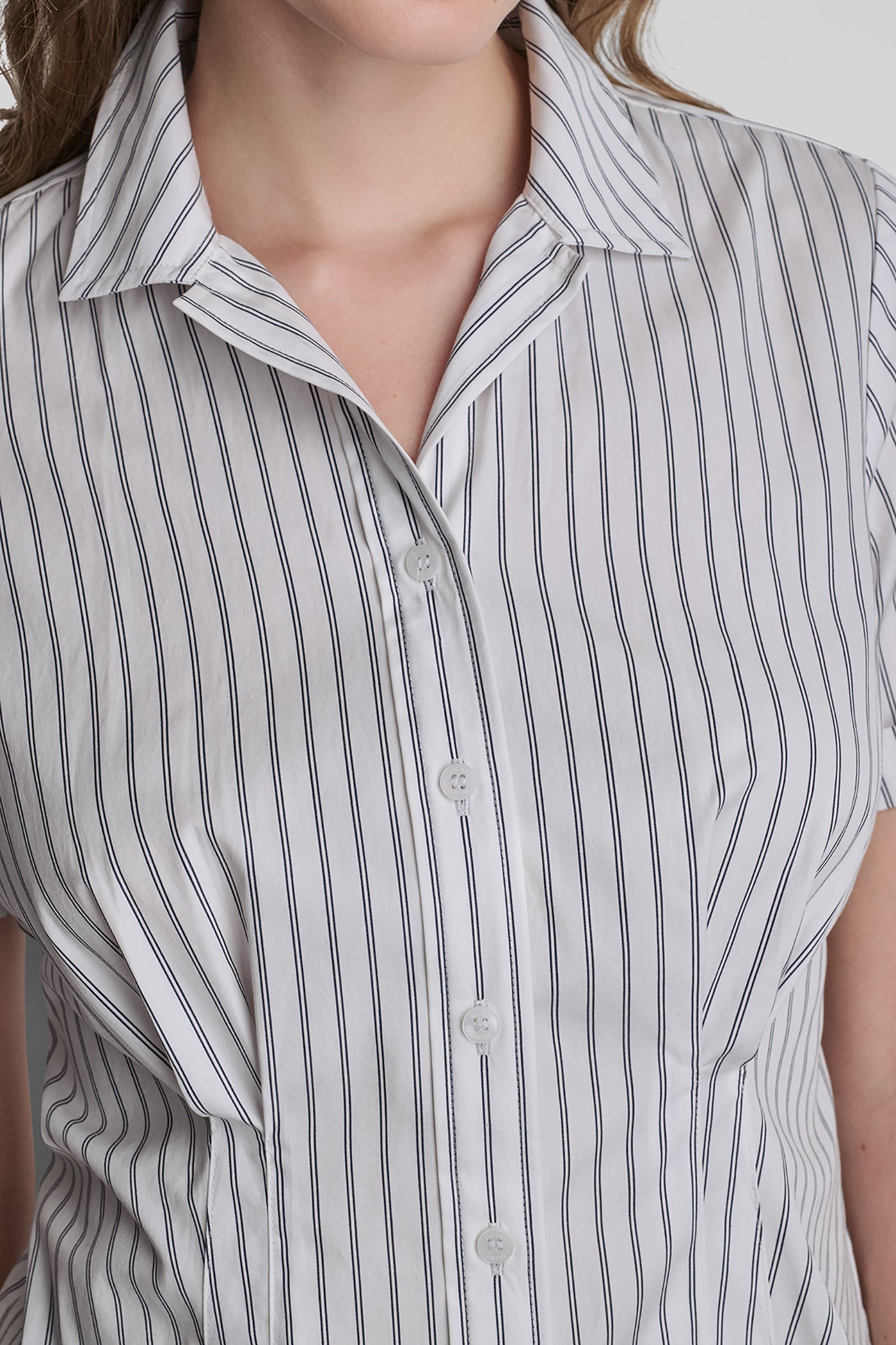 STRIPED POPLIN BLOUSE