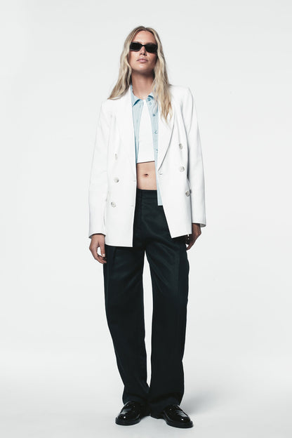 DOUBLE BREASTED BLAZER