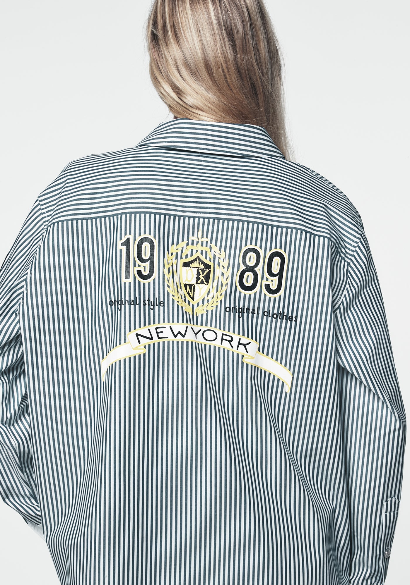 1989 LOGO STRIPED BUTTON DOWN