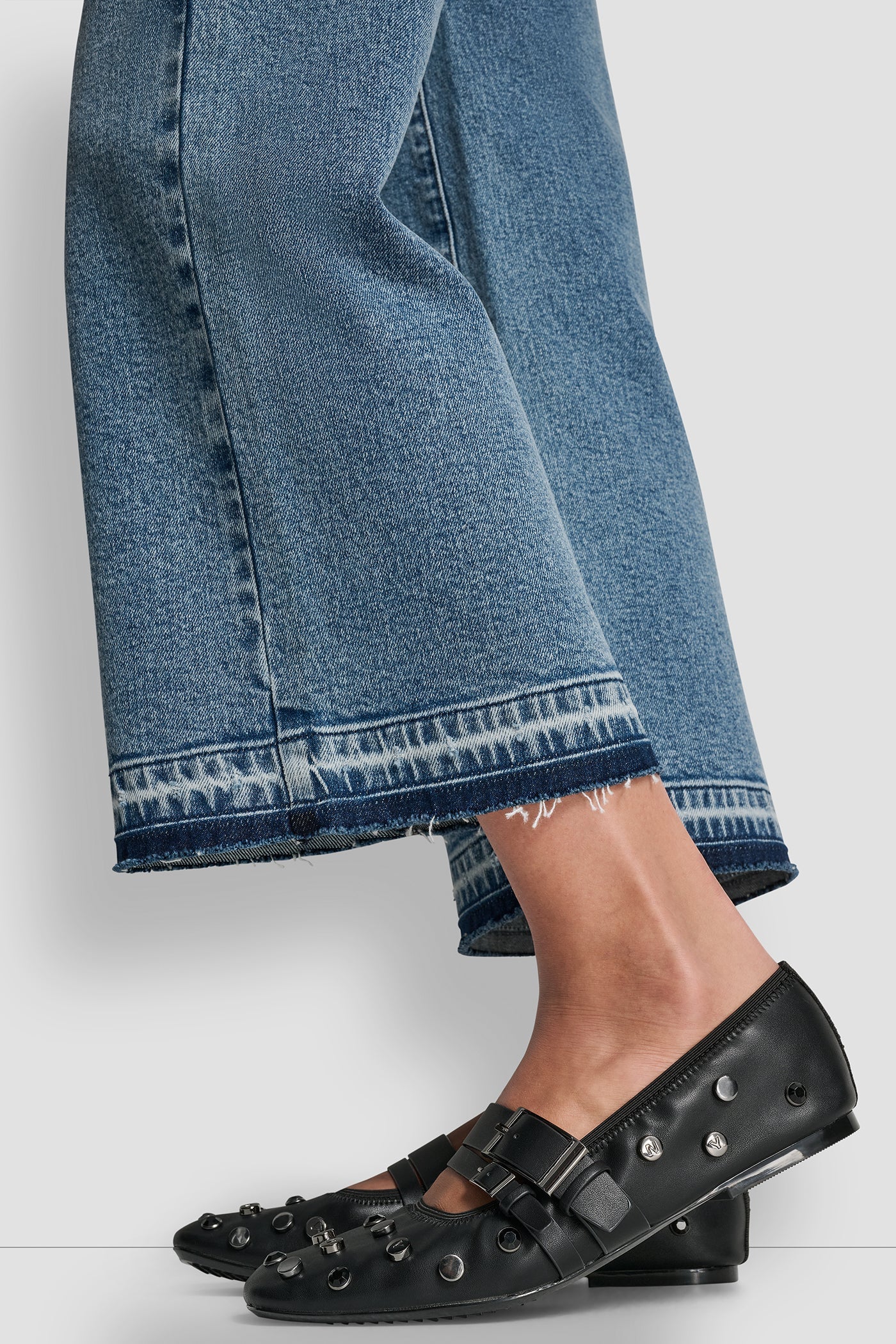 MID-RISE CROPPED WIDE LEG
