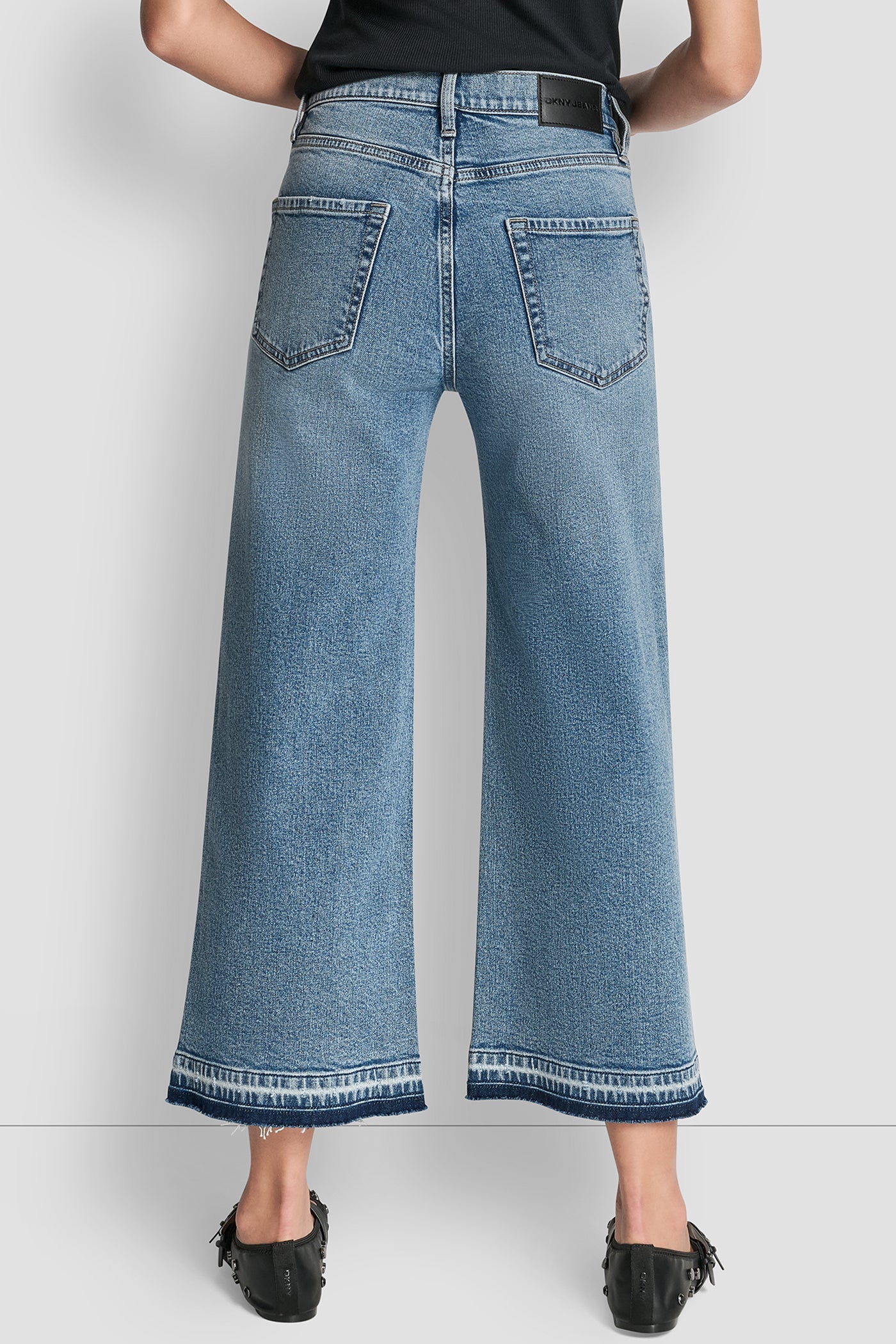 MID-RISE CROPPED WIDE LEG
