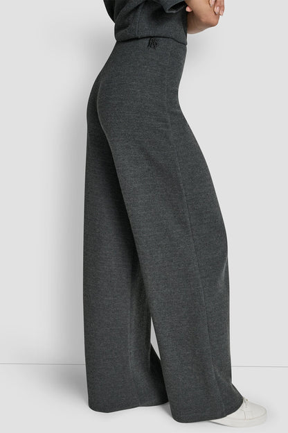 HIGH-RISE WIDE LEG PANT