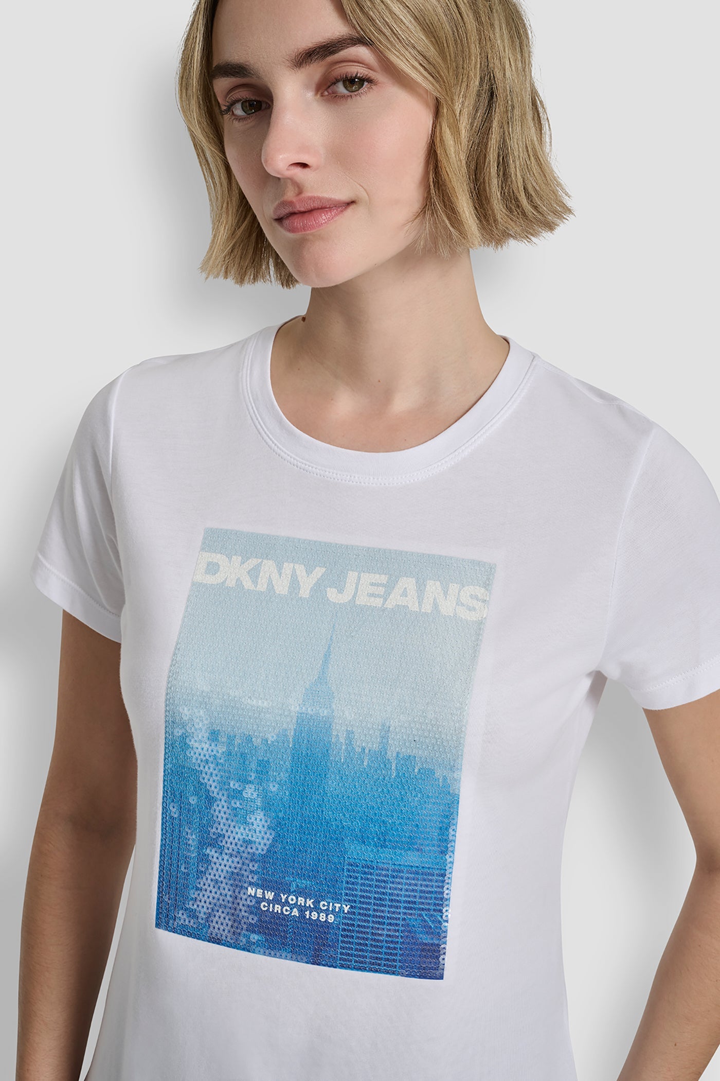 SEQUIN GRAPHIC LOGO TEE