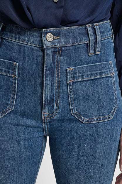 HIGH-RISE RELAXED FLARE WITH POCKETS