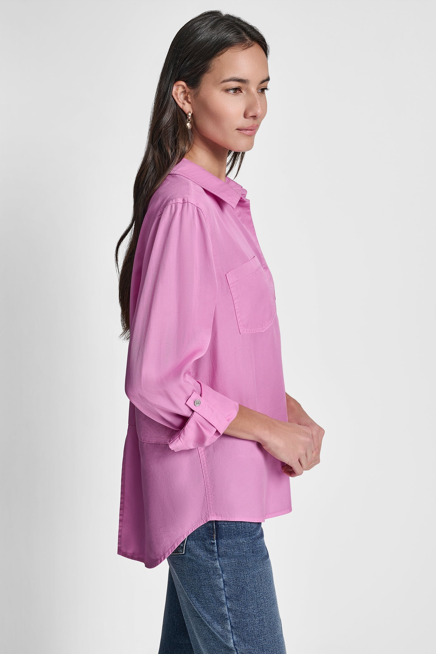 SPLIT BACK BUTTON FRONT WITH ROLL TAB