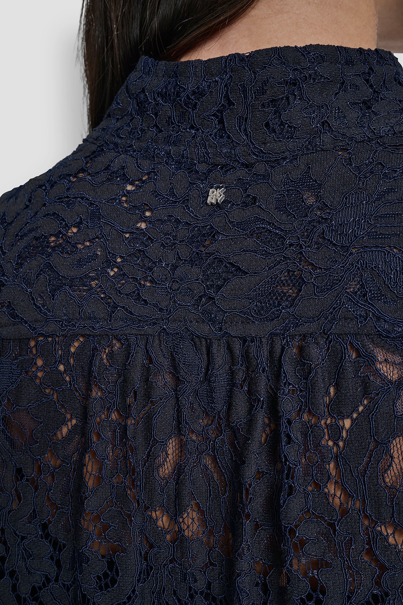 LACE PUFF SLEEVE SHIRT