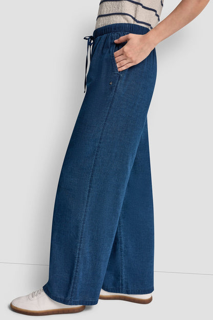 HIGH-WAIST PULL-ON PANT