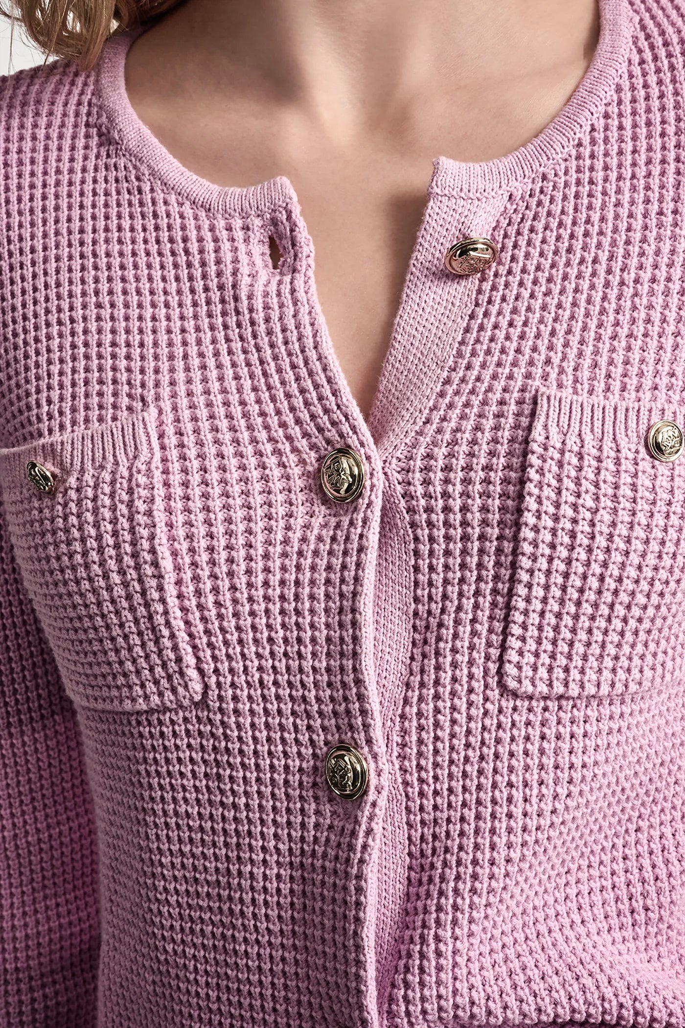 TUCK STITCH CREW NECK CARDIGAN
