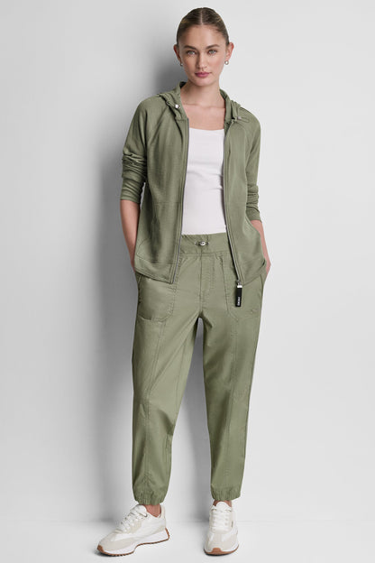 HIGH-RISE SLIM UTILITY JOGGER