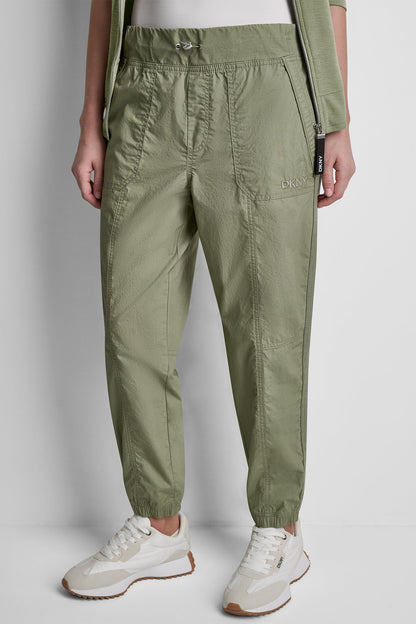 HIGH-RISE SLIM UTILITY JOGGER