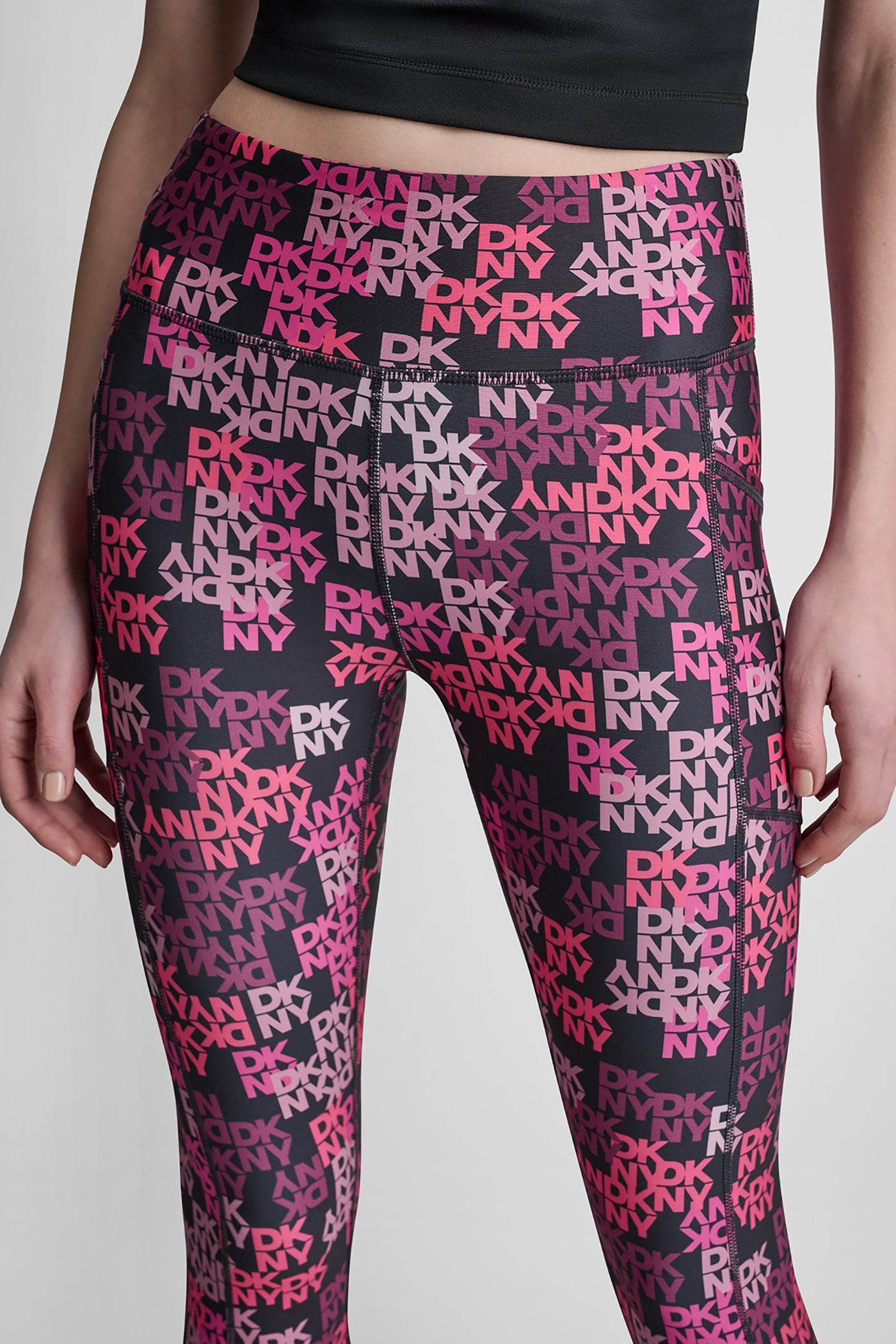 HIGH-RISE LOGO-JACQUARD 7/8-LENGTH ELEVATE LEGGING