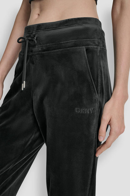 VELOUR HD EMBROIDERY LOGO SLIM FIT JOGGER