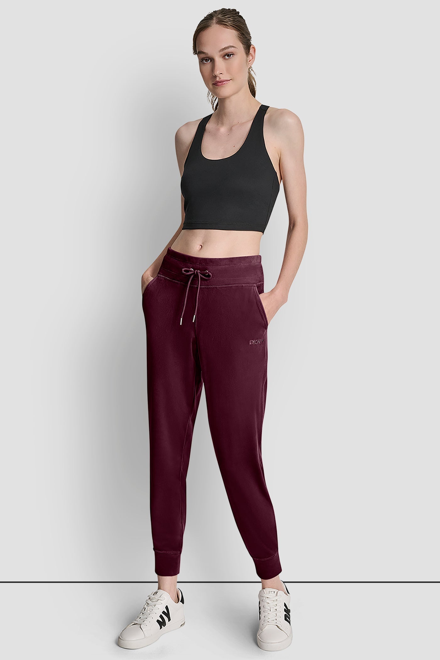 VELOUR HD EMBROIDERY LOGO SLIM FIT JOGGER