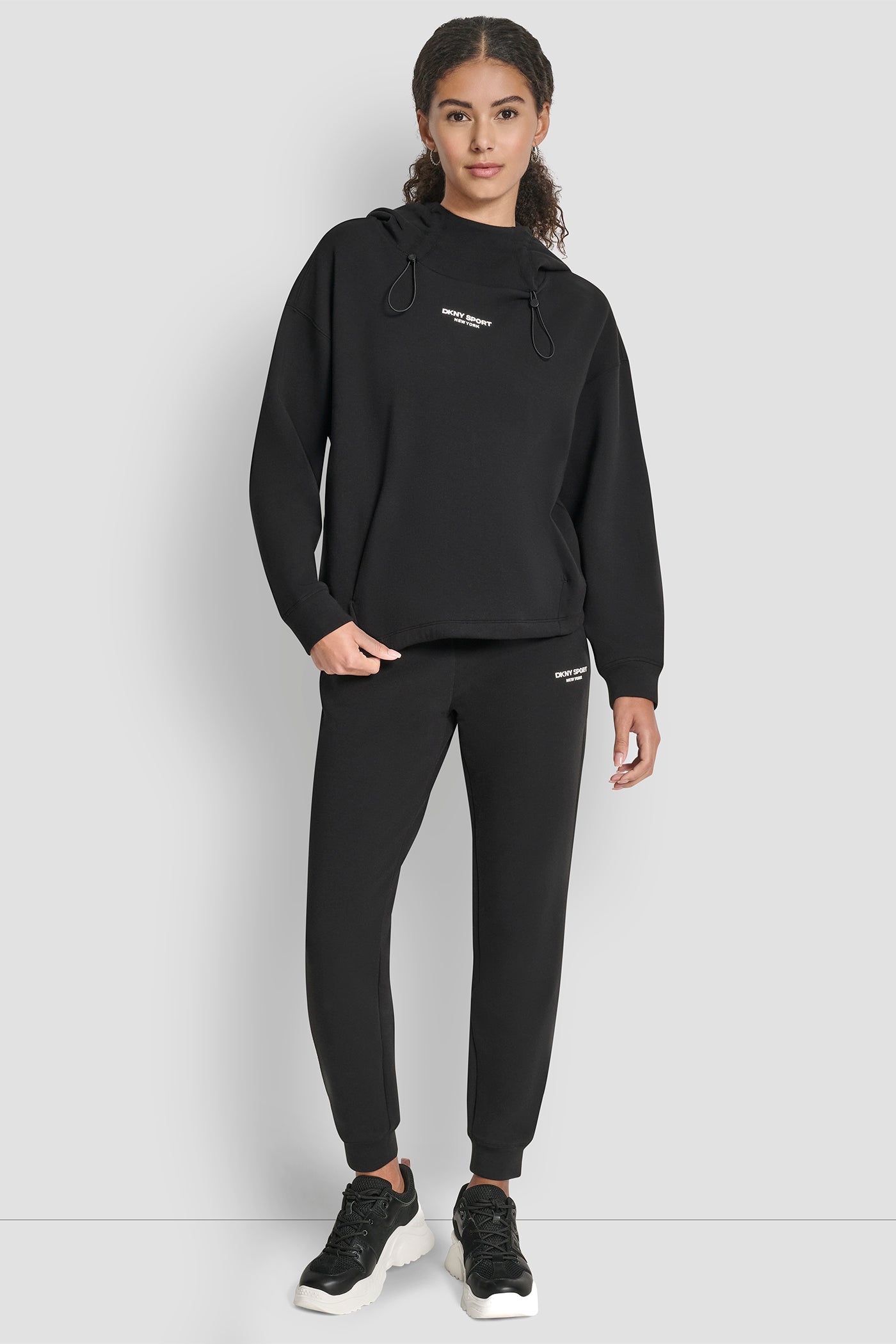 BROOKLYN SCUBA HOODIE WITH BUNGEE DETAIL AND POCKETS