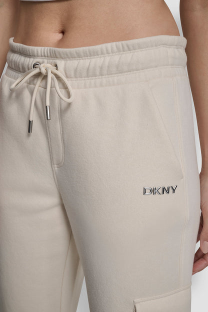 METALLIC BUBBLE LOGO SLIM FIT FLEECE CARGO JOGGER