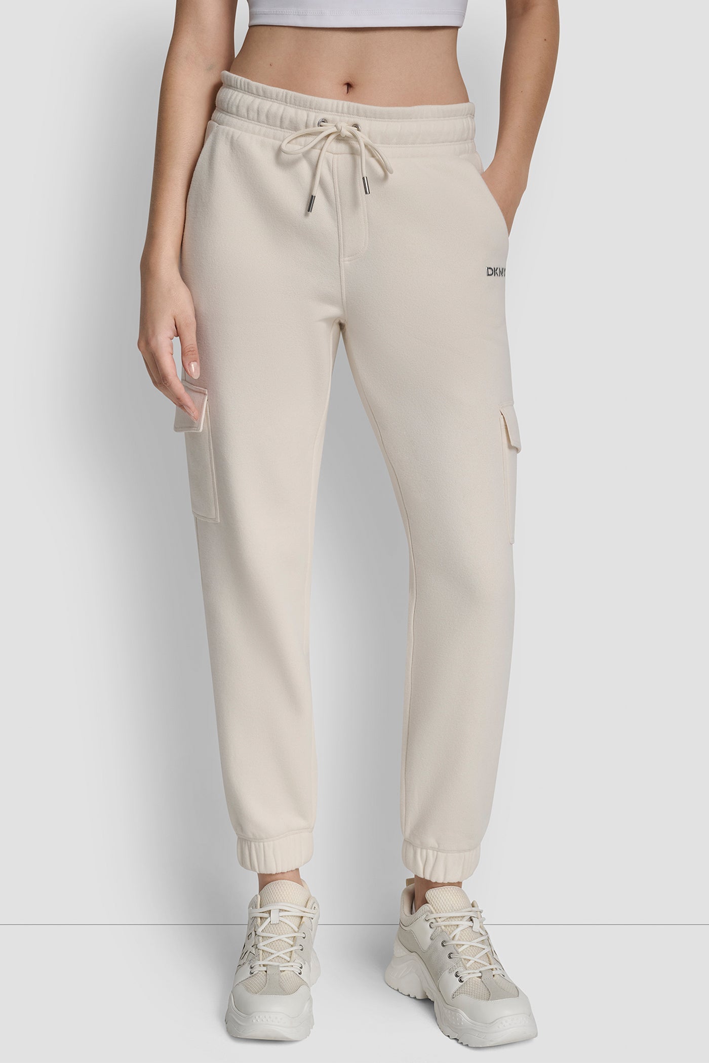 METALLIC BUBBLE LOGO SLIM FIT FLEECE CARGO JOGGER