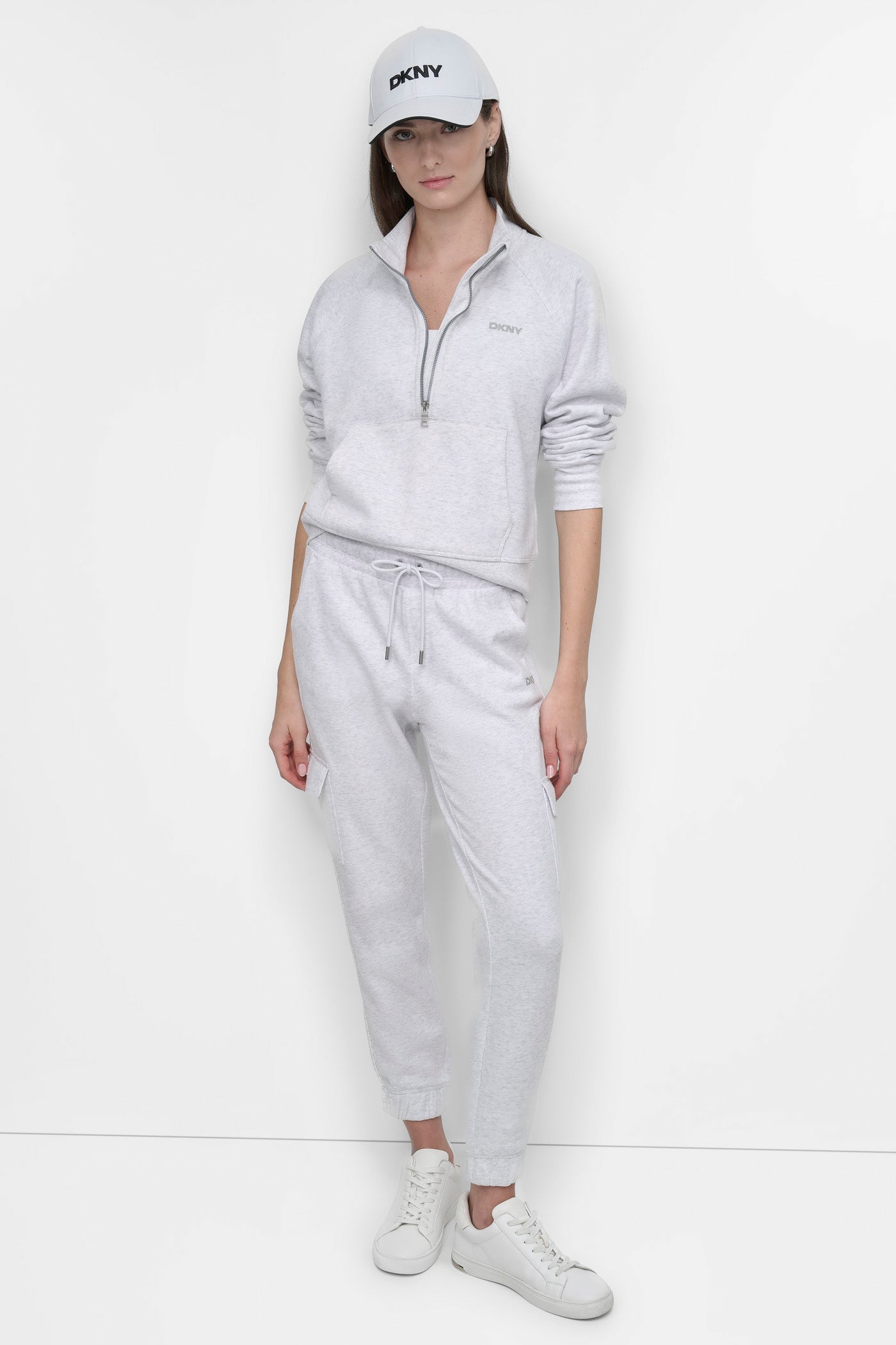 HIGH-RISE STUDDED LOGO SLIM JOGGER