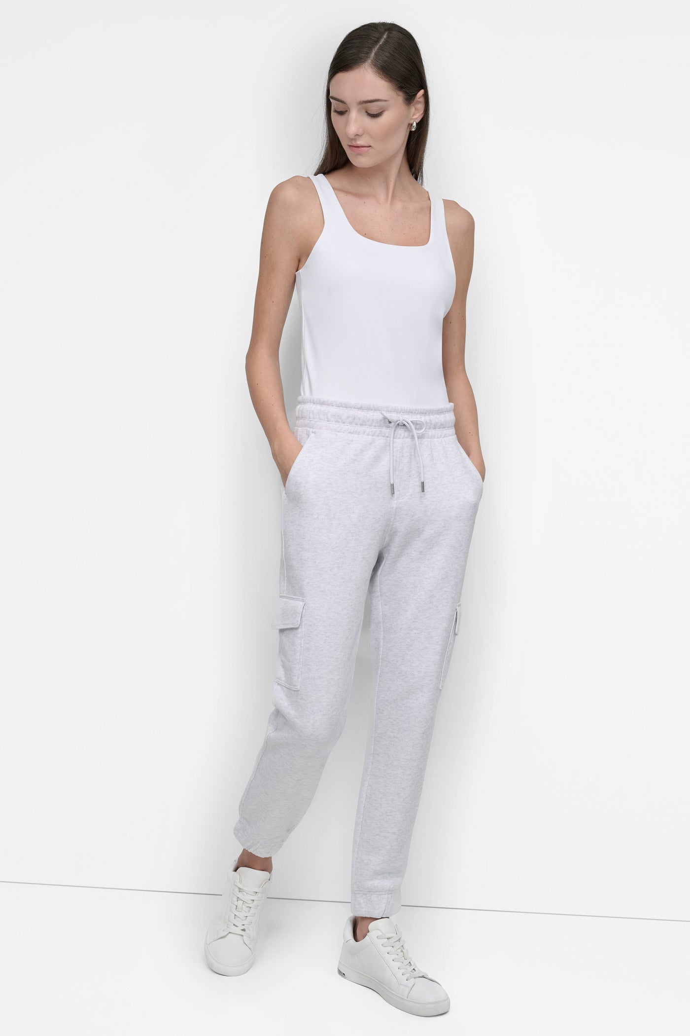 HIGH-RISE STUDDED LOGO SLIM JOGGER