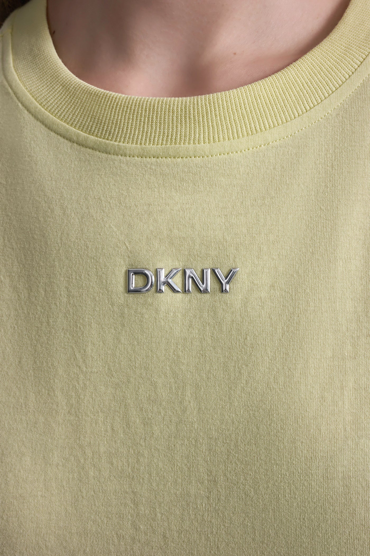 METALLIC LOGO TEE