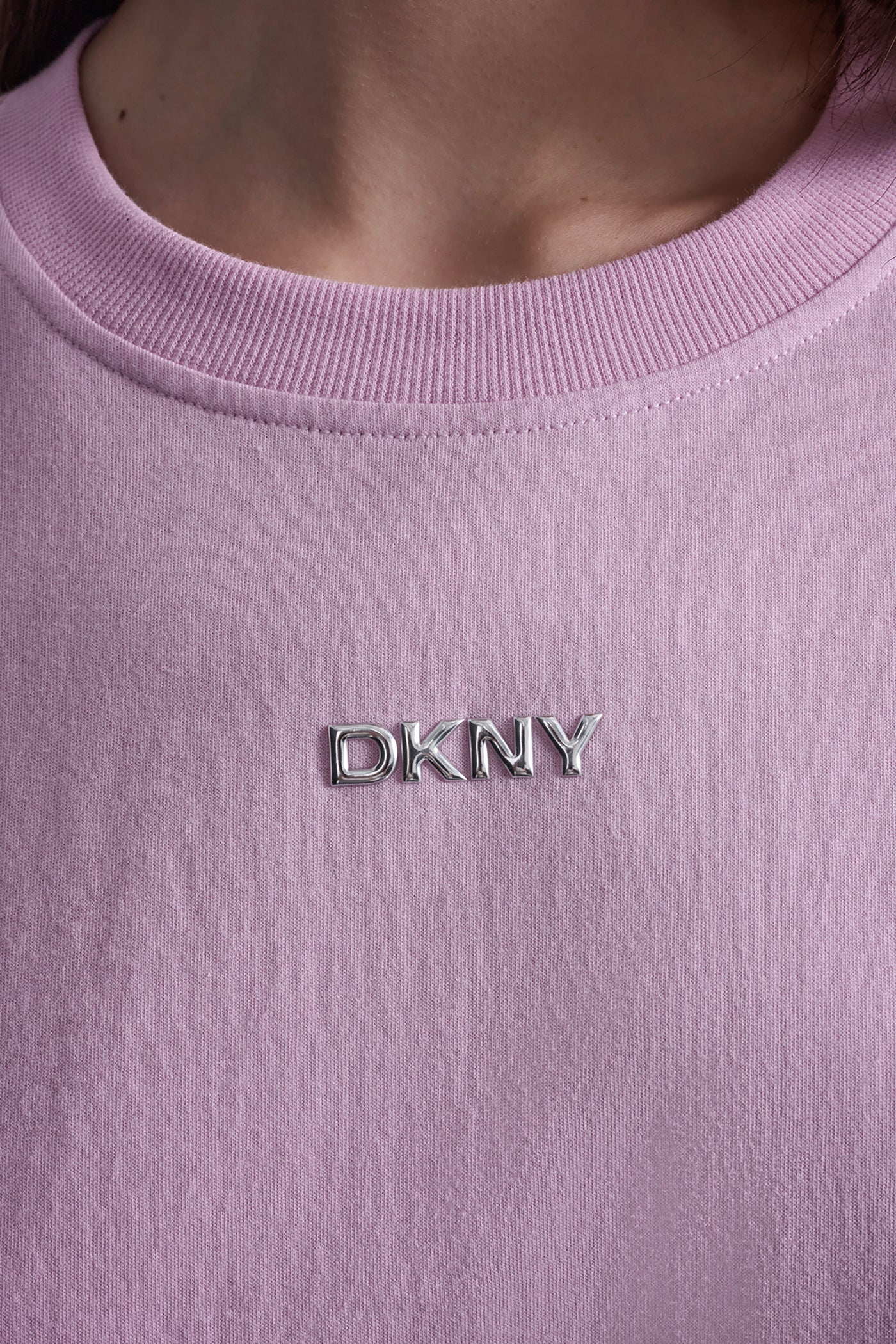 METALLIC LOGO TEE