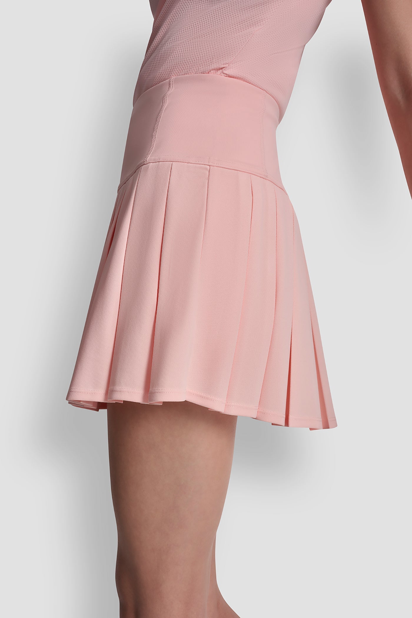 EXTRA HIGH-RISE COURT PIQUÉ PLEATED TENNIS SKORT