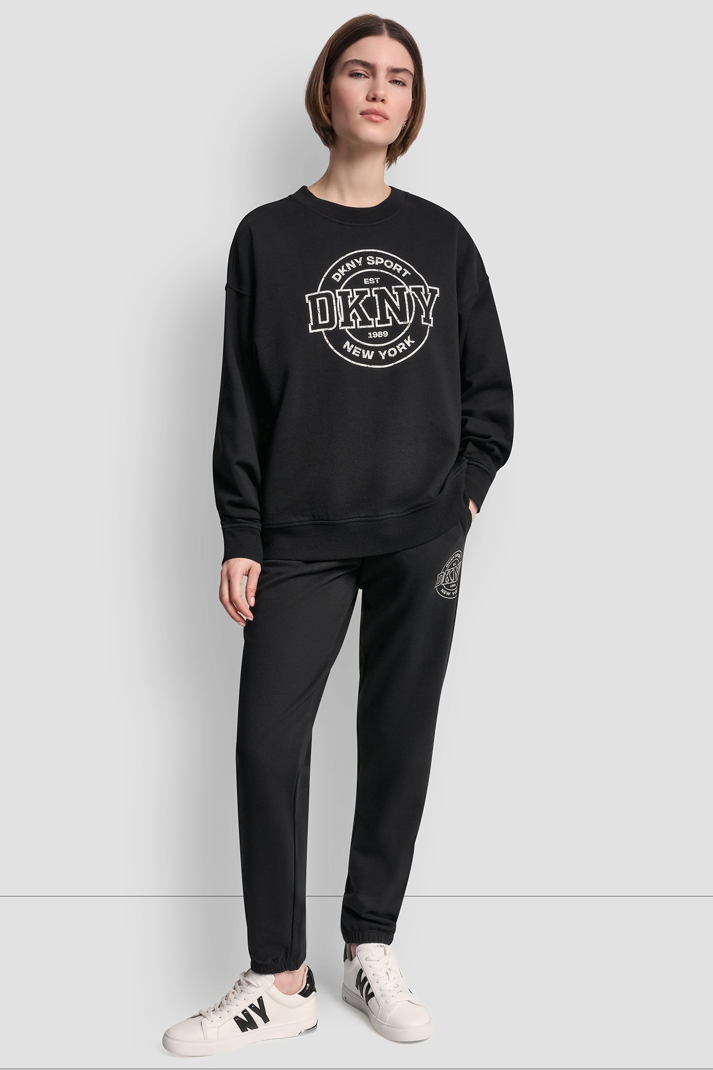 COLLEGIATE LOGO SWEATSHIRT