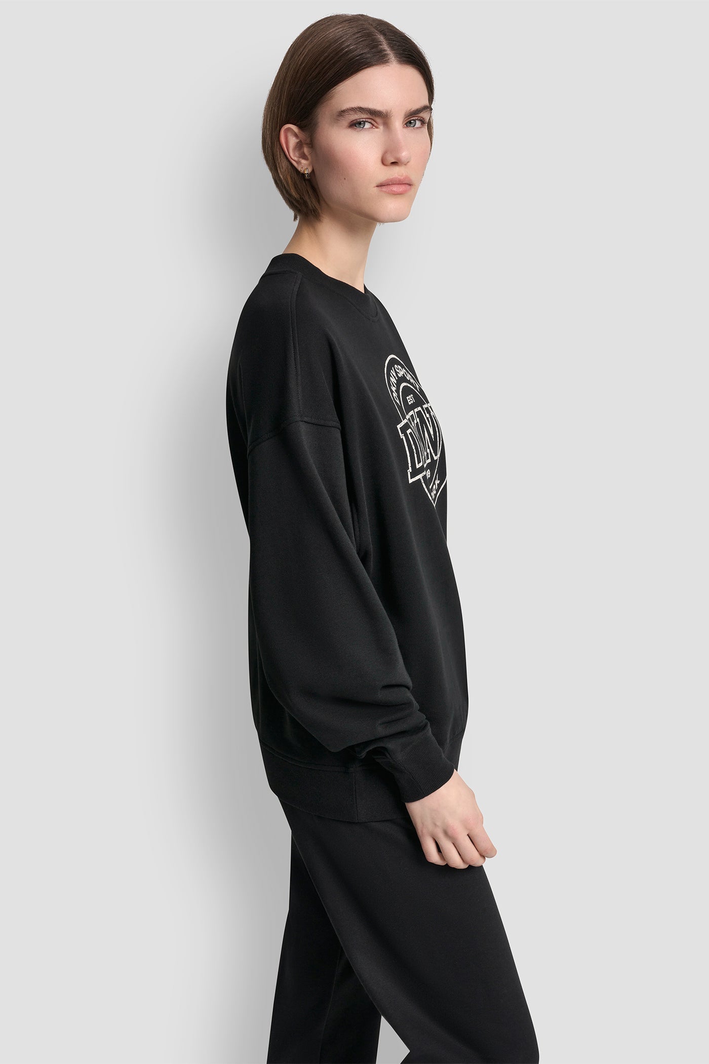 COLLEGIATE LOGO SWEATSHIRT
