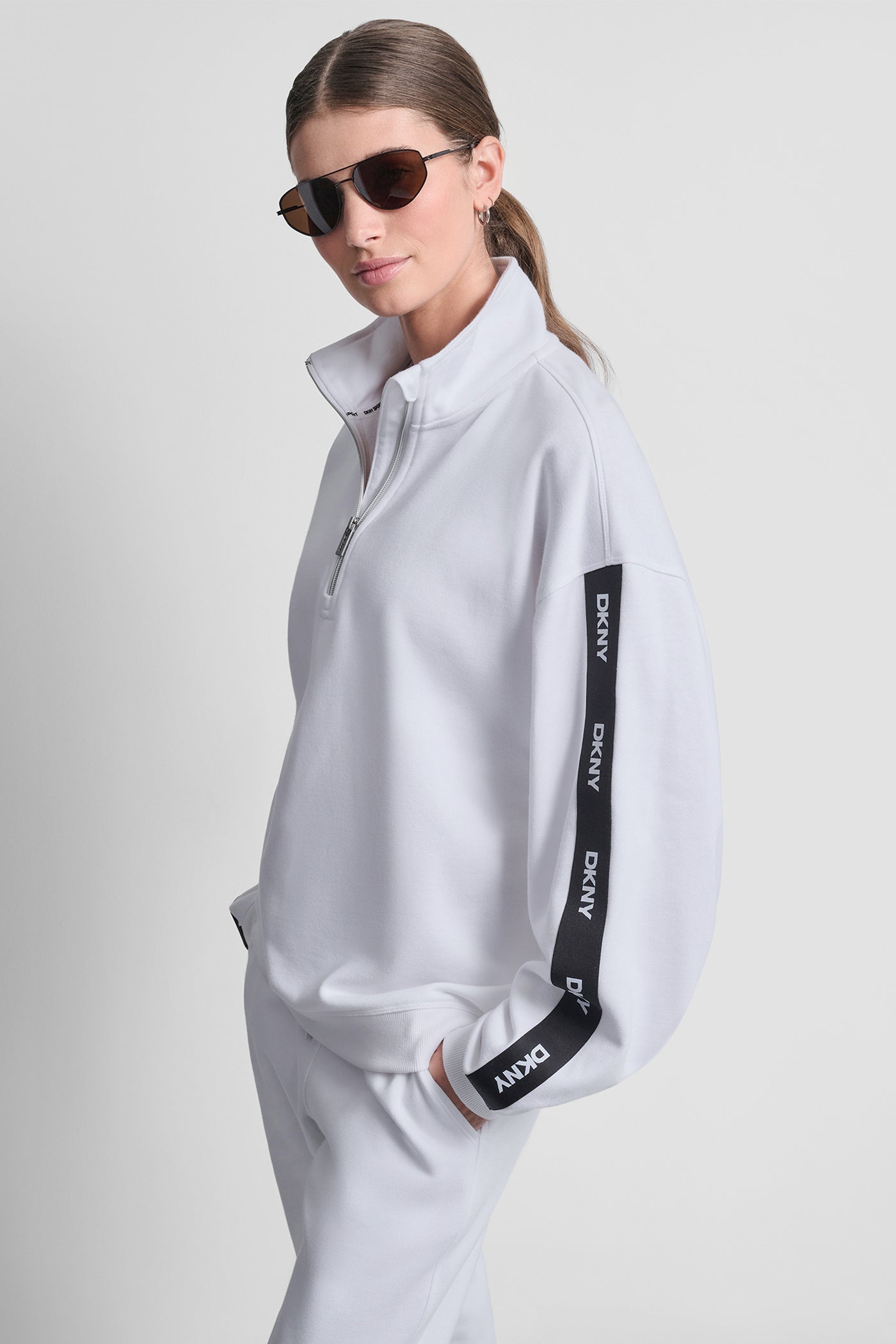 LOGO QUARTER-ZIP SWEATSHIRT