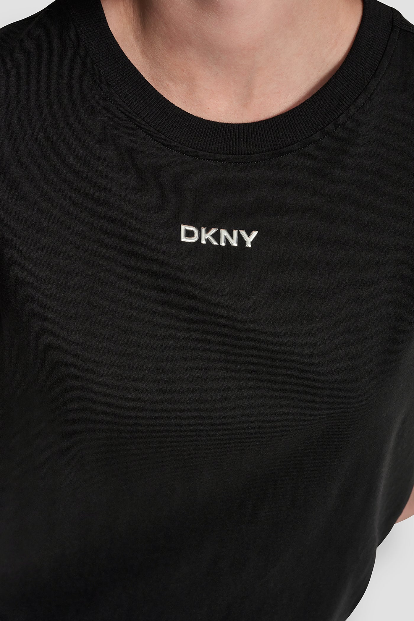METALLIC LOGO TEE