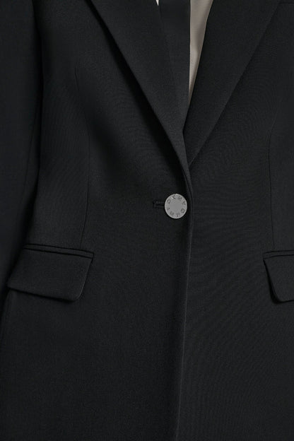 SINGLE BUTTON BLAZER