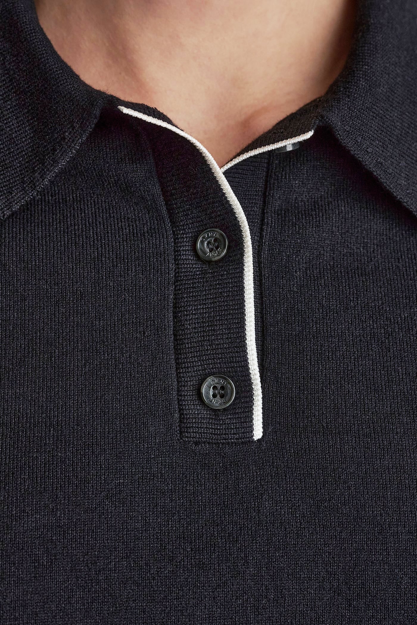COLOR BLOCK POLO SWEATER