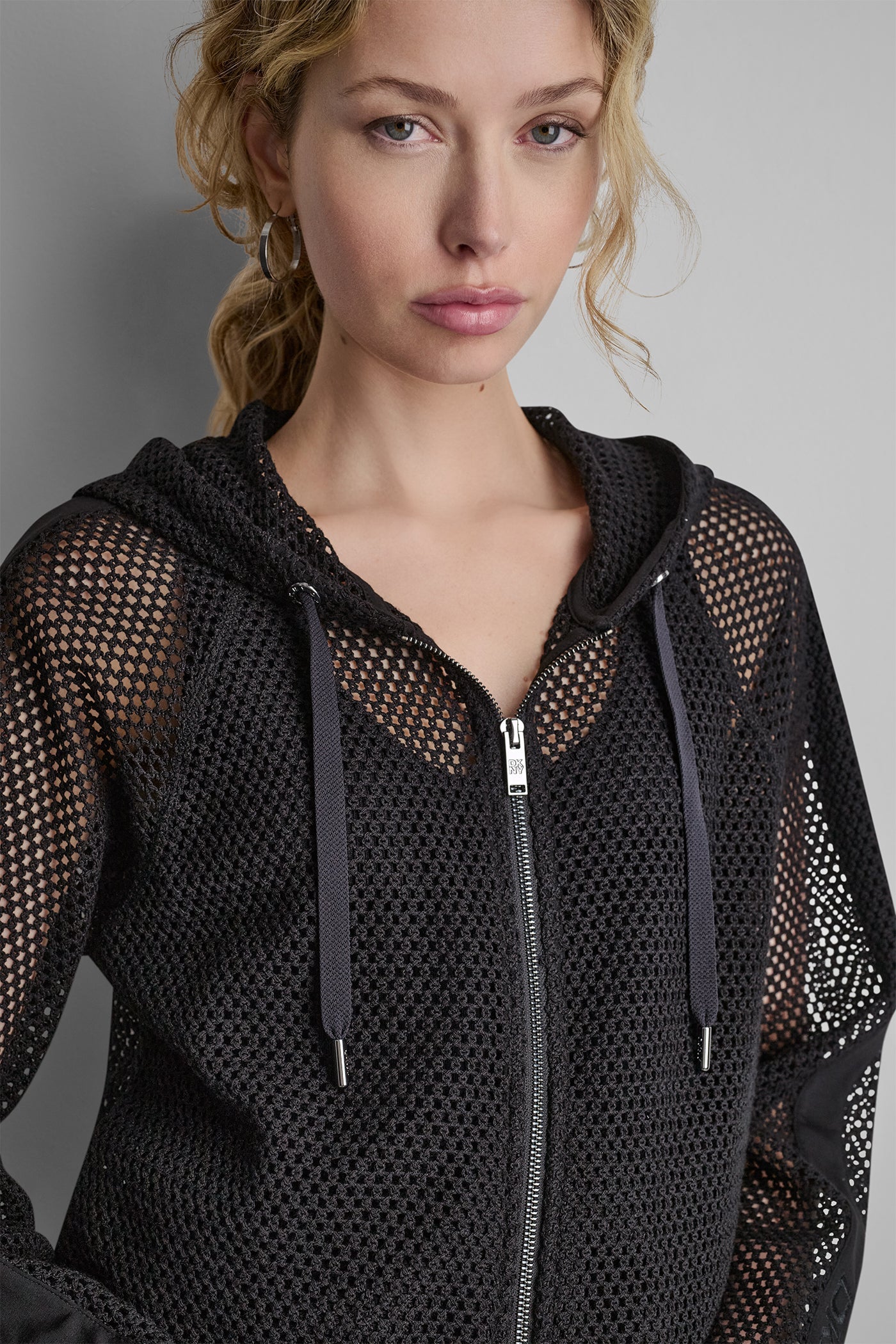 MESH LOGO ZIP-UP HOODIE