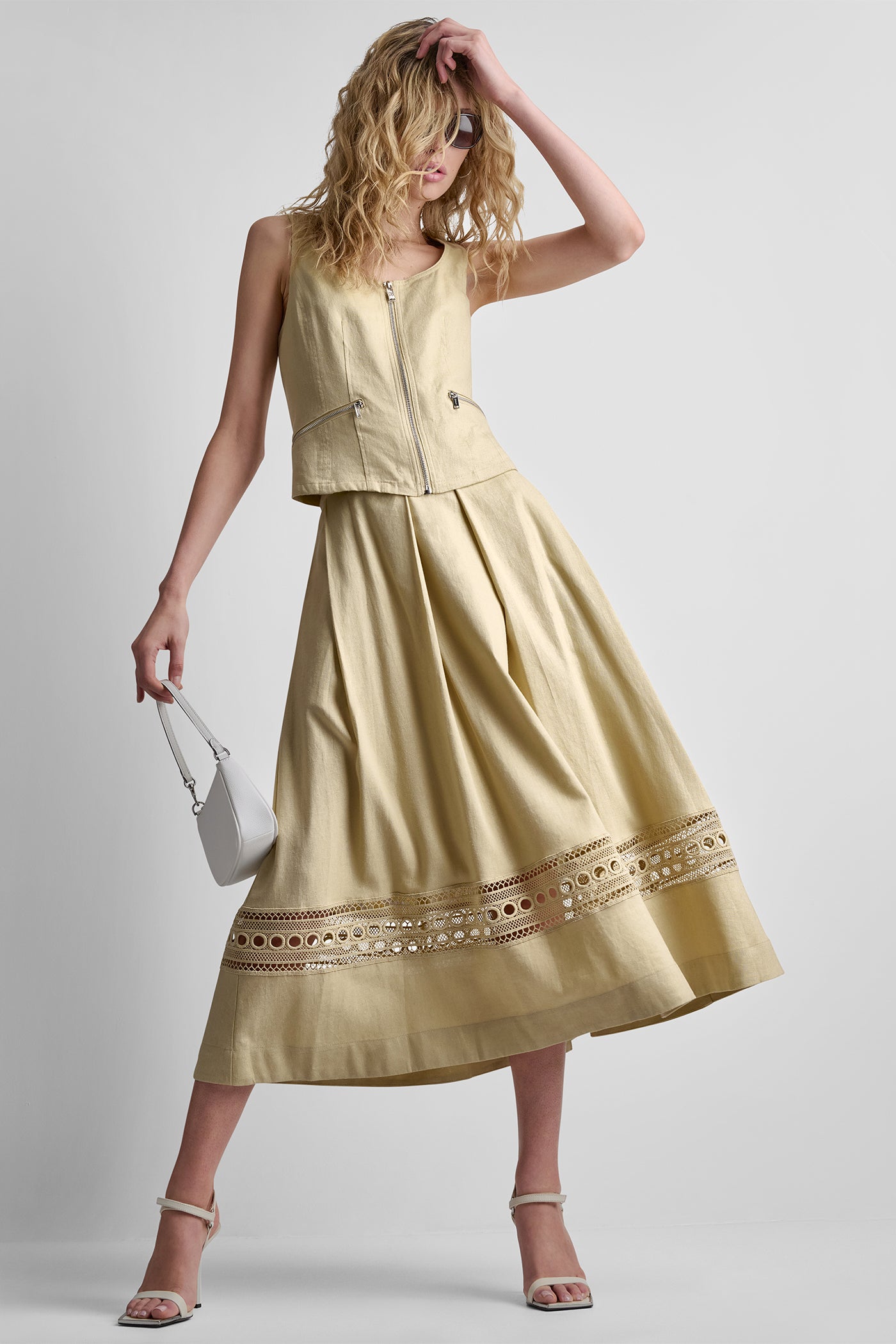 LINEN-BLEND LOOP LACE-TRIMMED PLEATED MIDI SKIRT