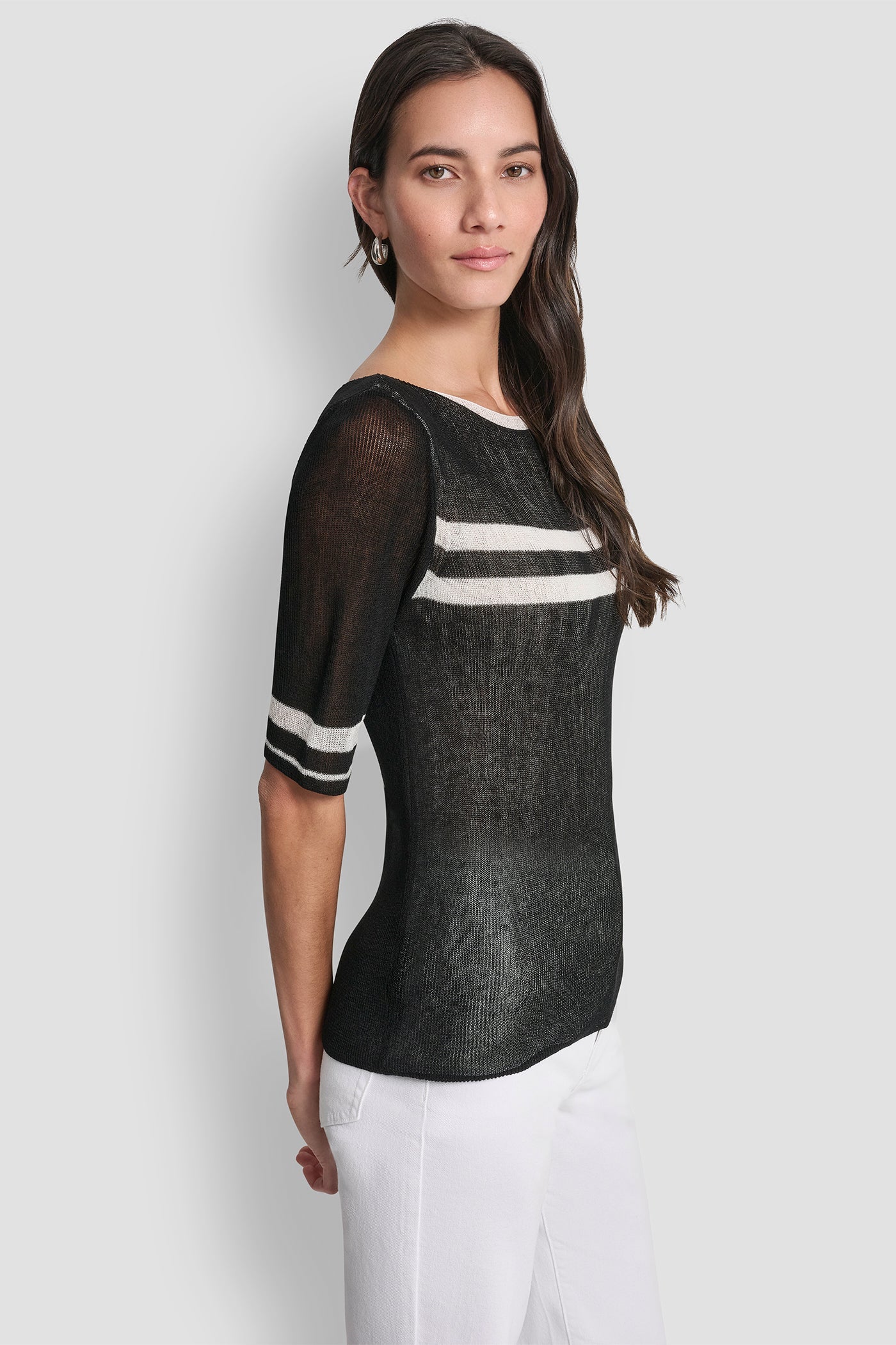 LIGHTWEIGHT STRIPED SWEATER