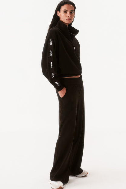 LOGO QUARTER-ZIP SWEATSHIRT