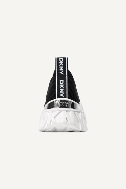 LILLIE SLIP ON SNEAKER